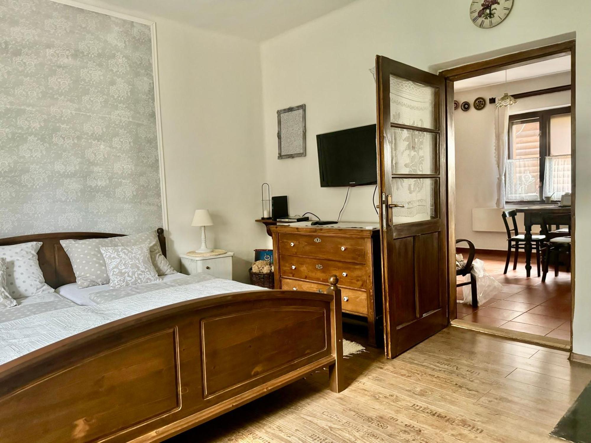 Apartament Halhaza Vendeghaz Sirok